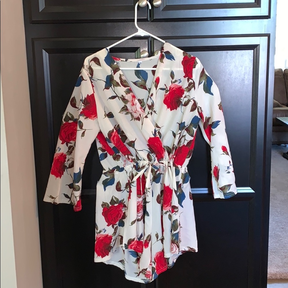 Floral Printed Long Sleeve Romper